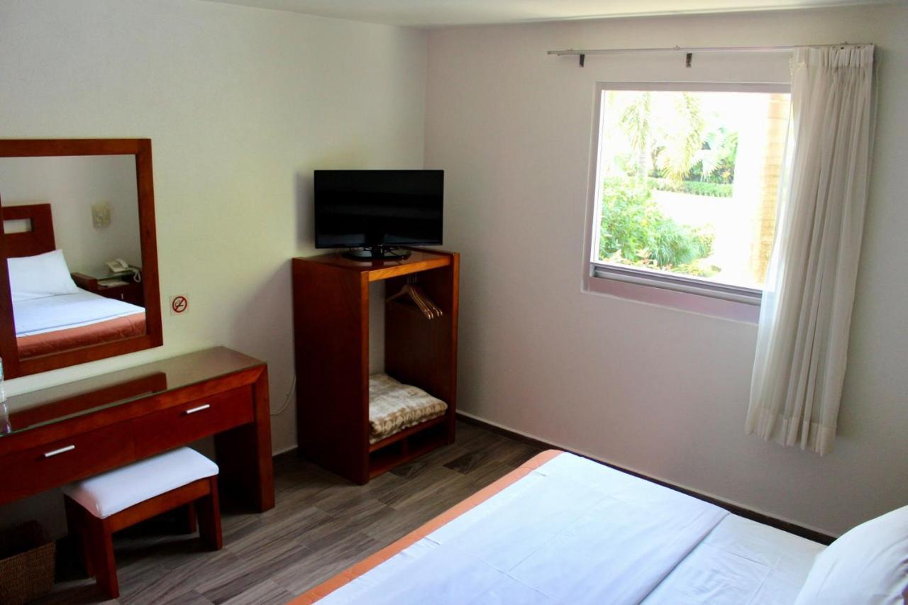 HI Huasteca Inn Hotel Matlapa Bagian luar foto